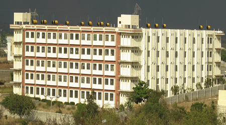 Adhiyamaan College of Engineering, Hosur