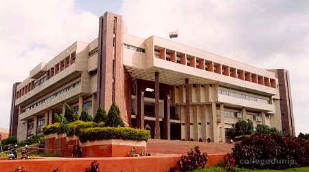 Kavayitri Bahinabai Chadhari North Maharashtra University