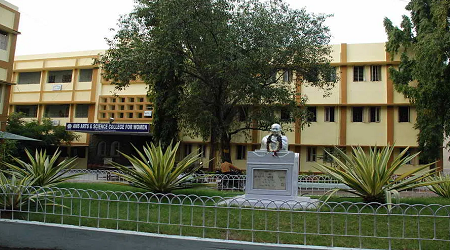 Andhra Mahila Sabha College of Teacher Education, Hyderabad